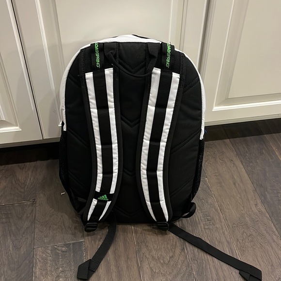 Adidas Excel 6 Backpack Book School Bag new fits 16” Laptop tech friendly - Picture 4 of 14